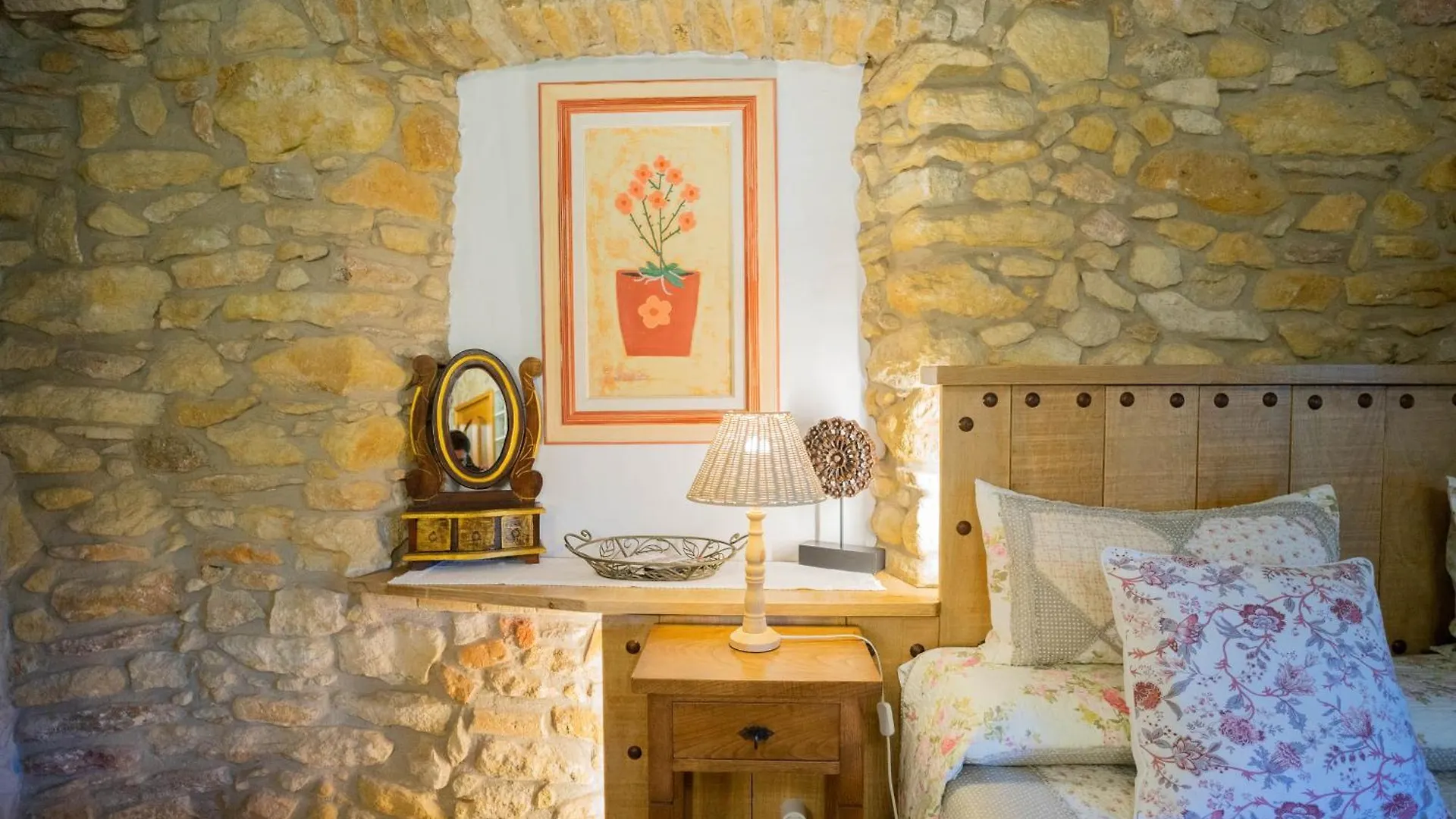 Hotel Mas Rabiol Peratallada