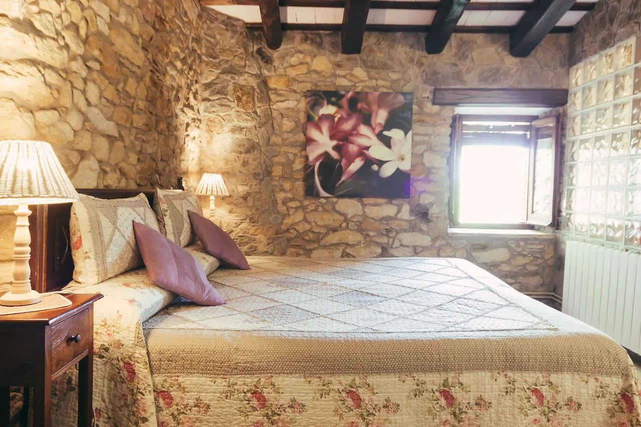 Hotel Mas Rabiol Peratallada
